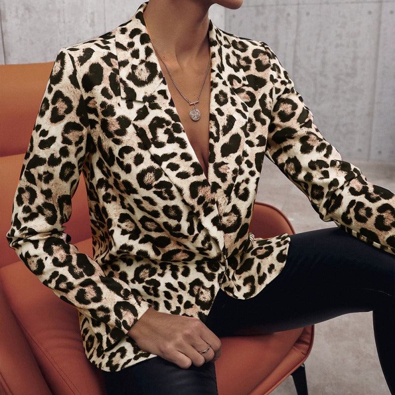 Daisy | Damesblazer met opvallende luipaardprint